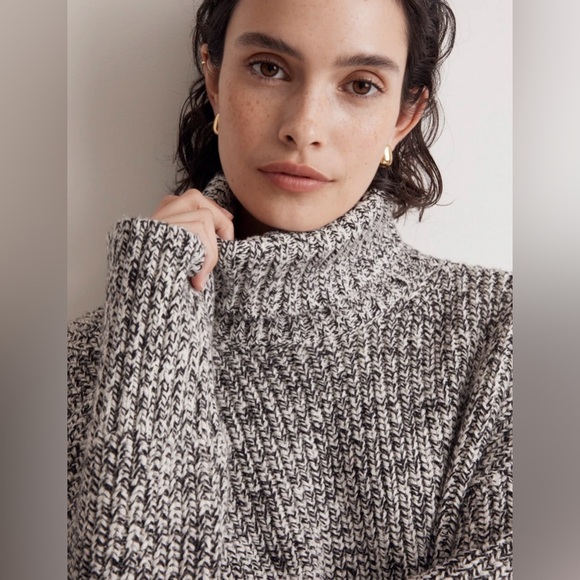 Madewell Women’s Medium Black & White Wool Blend Knit Cowl Neck Sweater - Picture 13 of 13